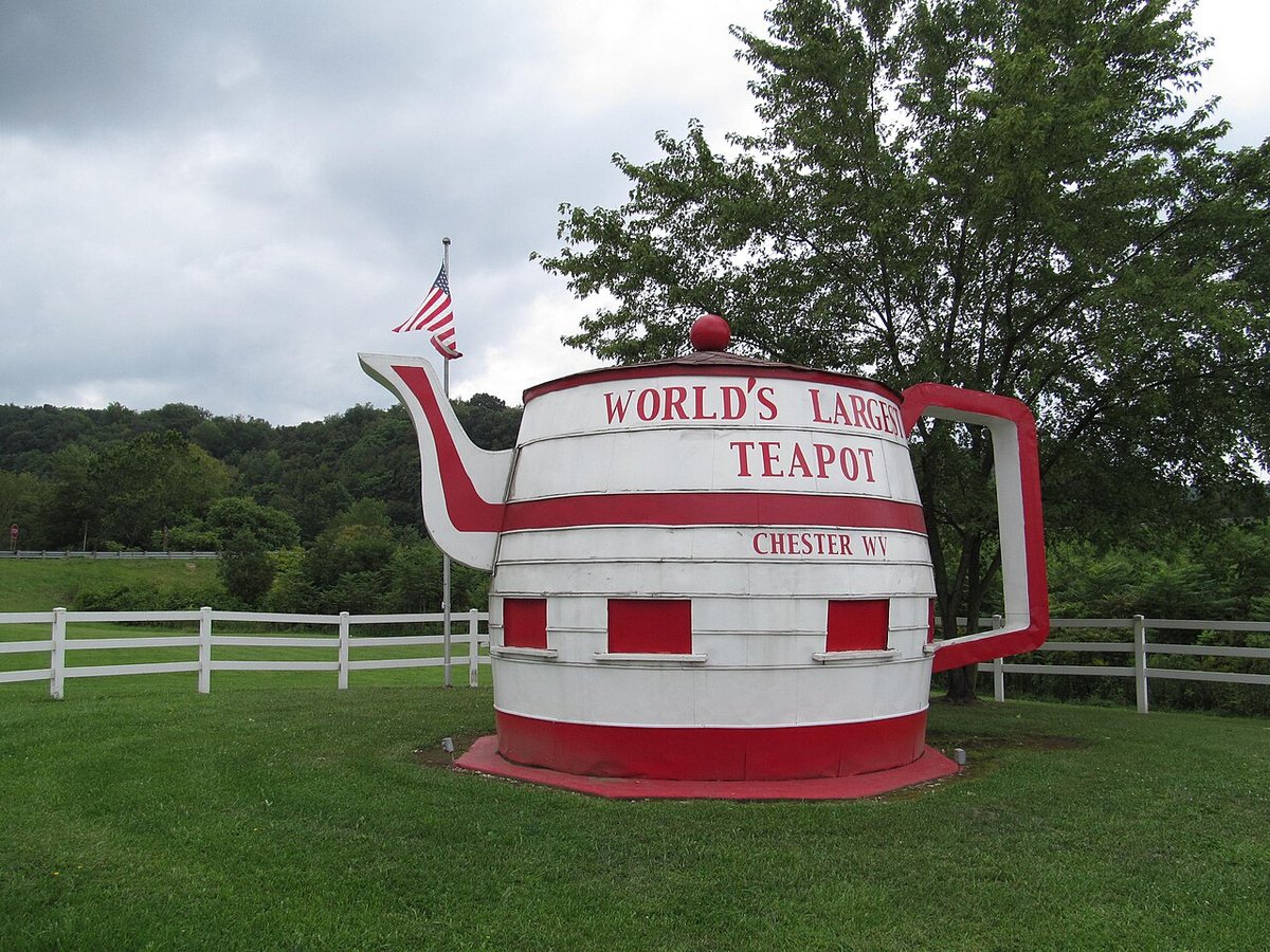 Hilltop, VA - Category:Chester, West Virginia - Wikimedia Commons